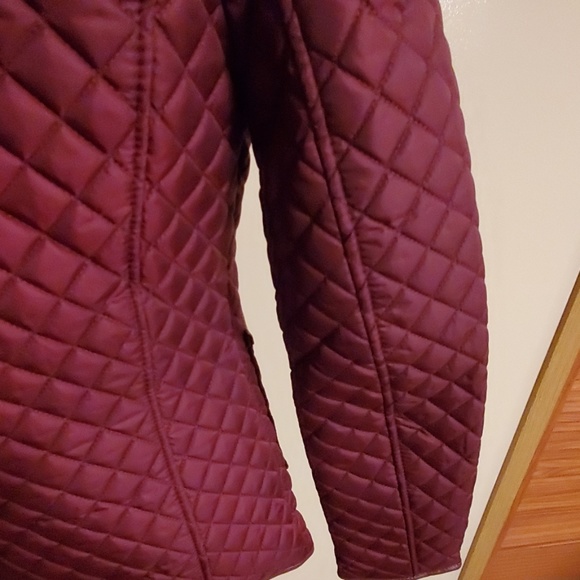 Laura Scott puffer coat - Picture 7 of 8